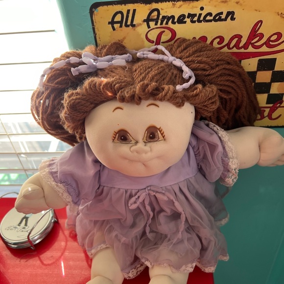 CABBAGE PATCH DOLL - Picture 6 of 6